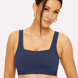 Fabletics Blue Navy Sports Bra Size L EUC Yitty Workout gym activewear